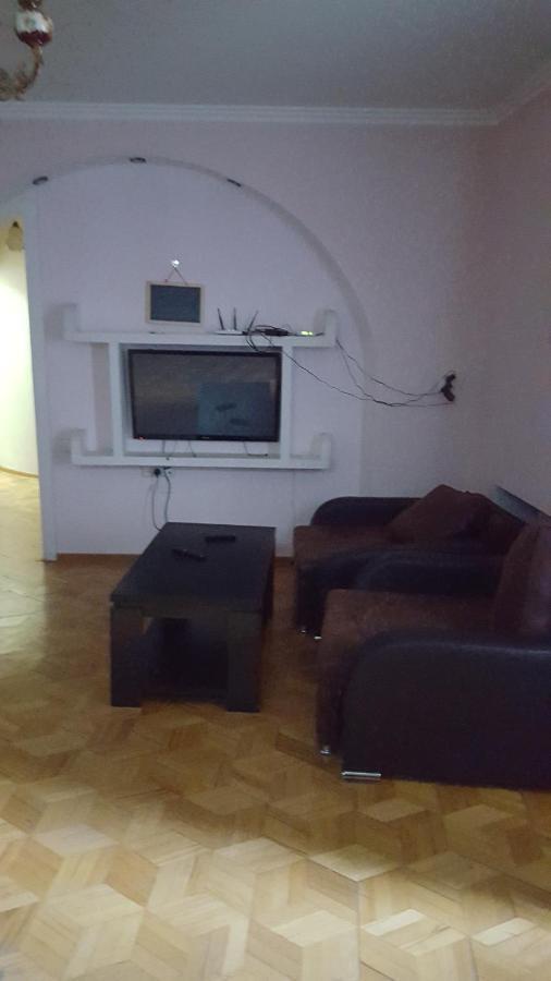 Apartment On Botanikuri Тбилиси Екстериор снимка